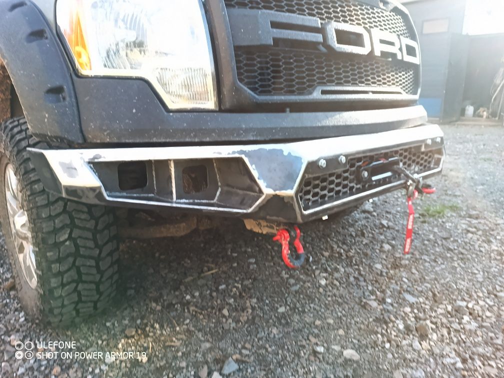 Zderzak Ford F150 wraz z osłonami