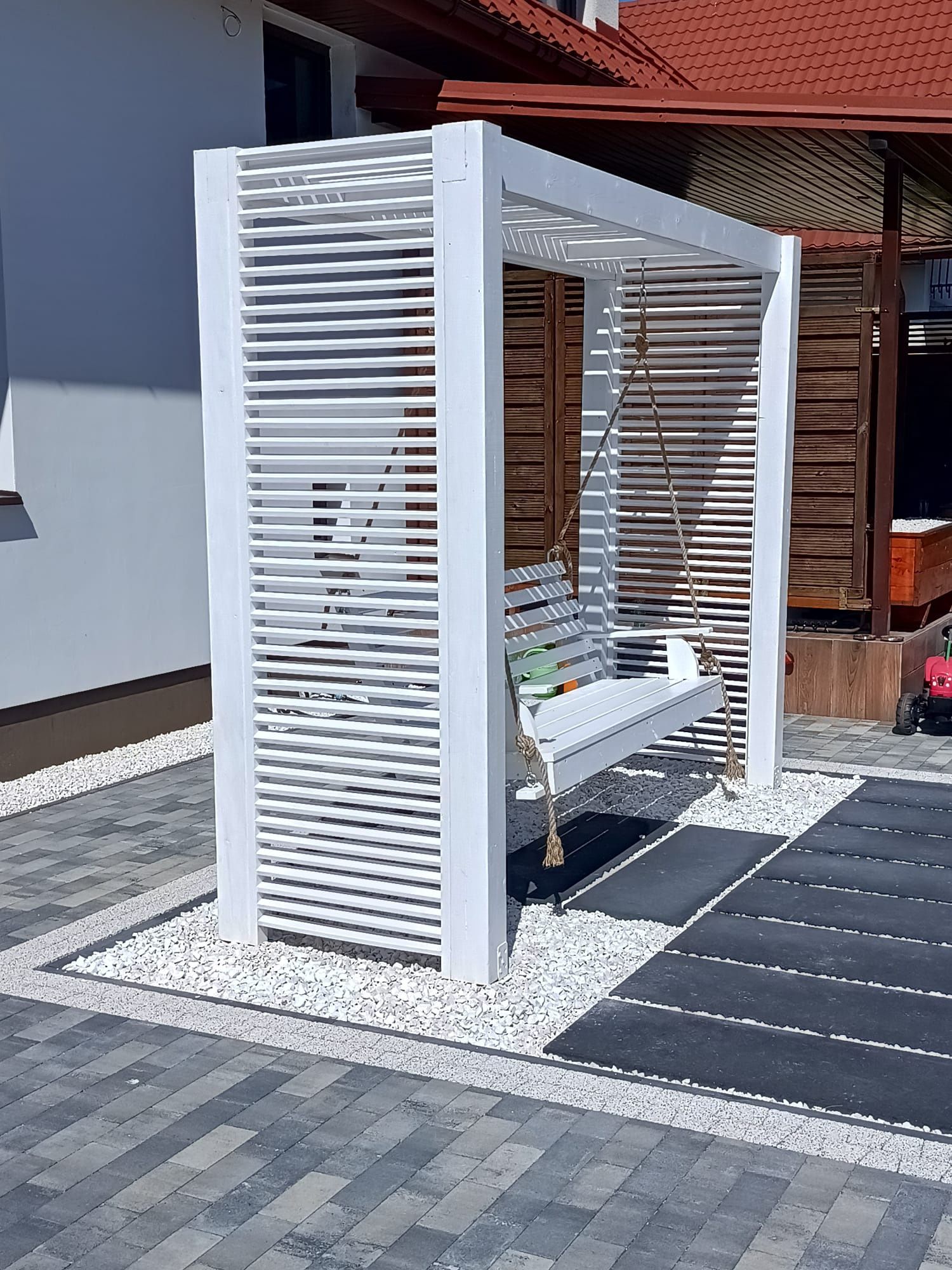 Pergola z huśtawką