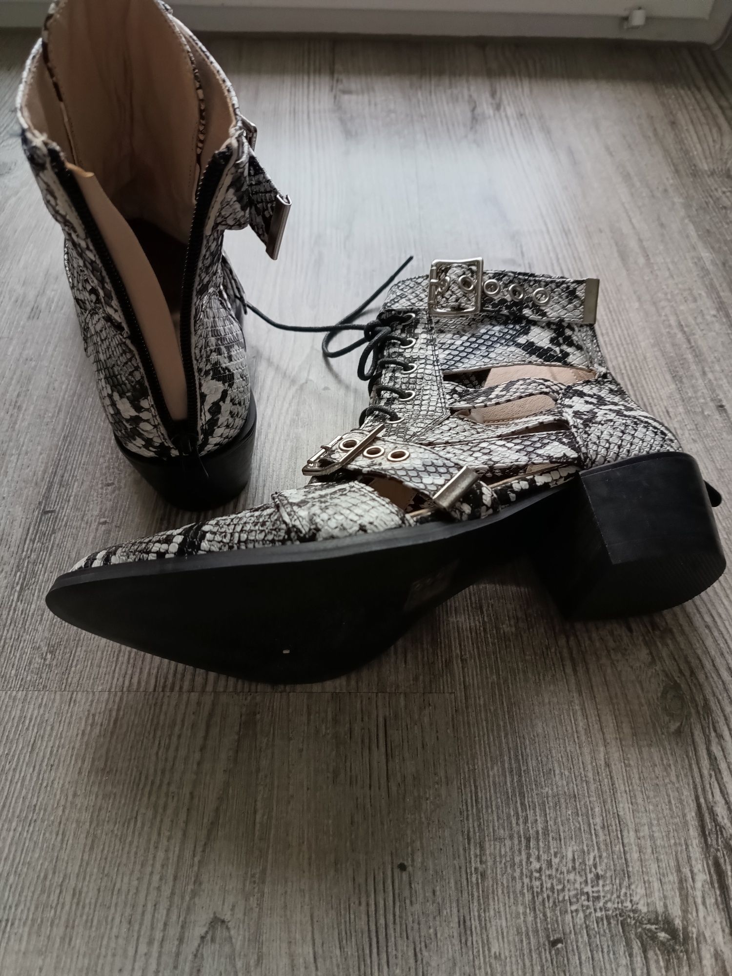 Botki damskie Nowe rozmiar 38