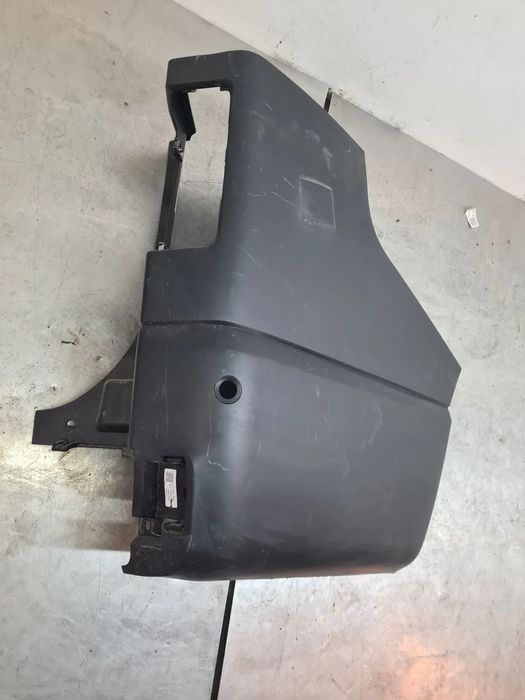 Canto pára-choques trás direito RENAULT Trafic III (FG_)