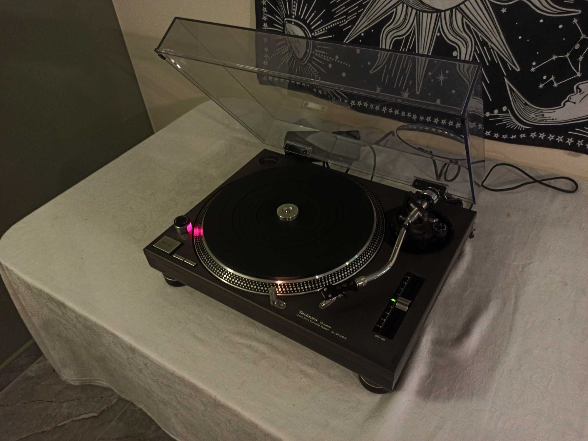 Gramofon TECHNICS SL-1210MK2