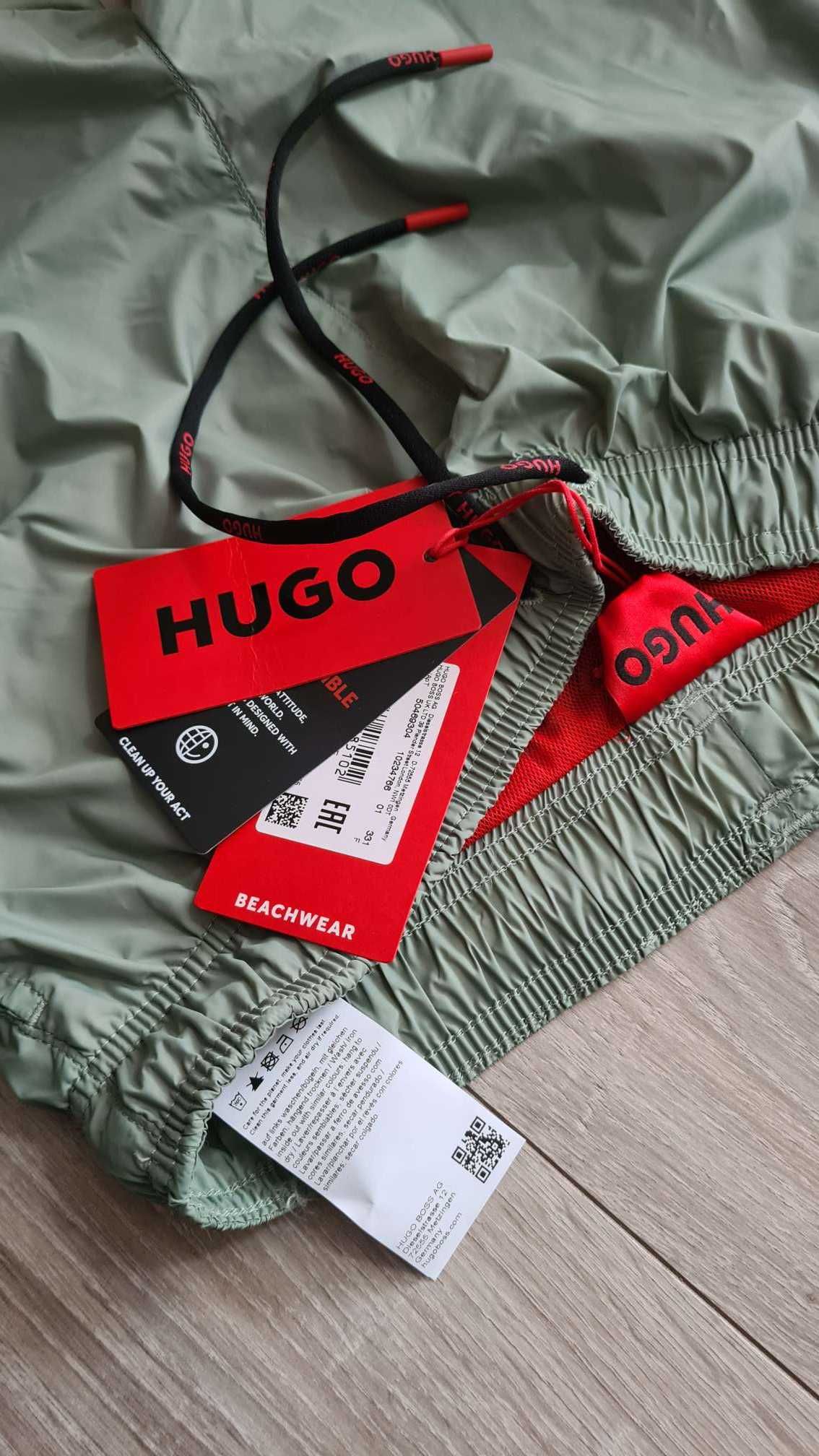 Hugo Boss spodenki Kąpielowe kąpielówki na plaże basen r. S