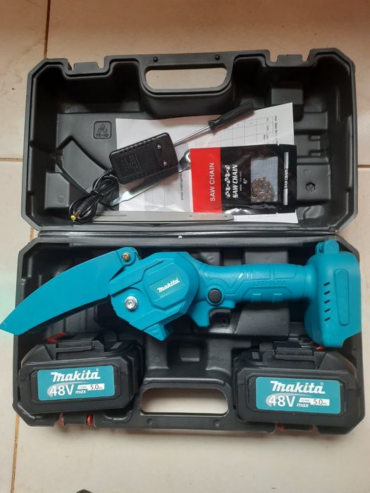 Міні-пила makita 8  дюймів 6 12 акумуляторна duc155h 2000x krafttec