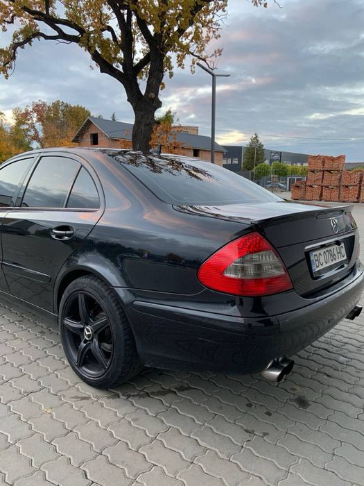 Продам Mercedes w211