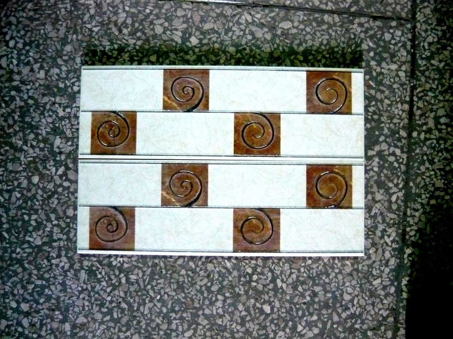 Плитка облицовочная, по хорошей цене !