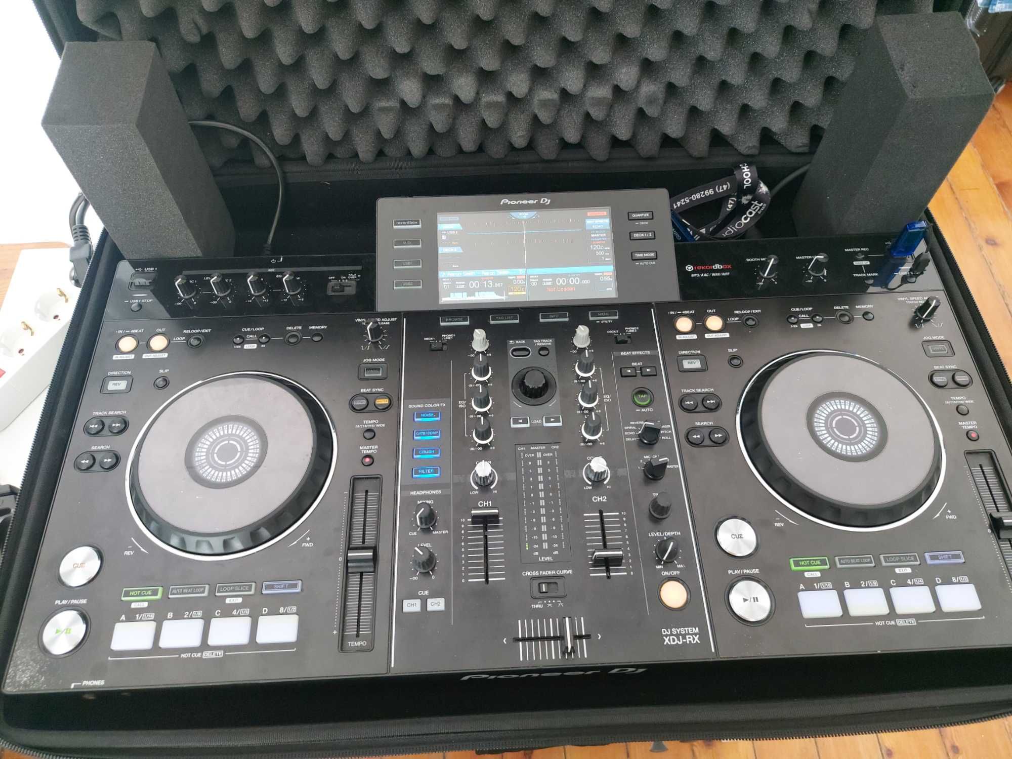 Xdj rx pioneer mesa dj + case de transporte