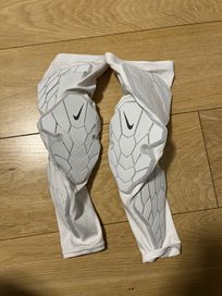 Nike Pro Hyperstrong futbol amerykański