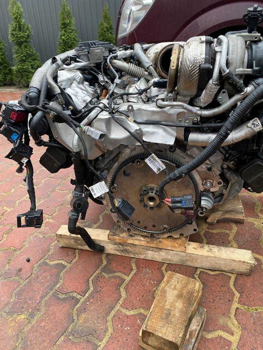 Двигун: 4.0 TDI V8 32V (код CZAC) Audi SQ7 (4M) та Bentley Bentayga