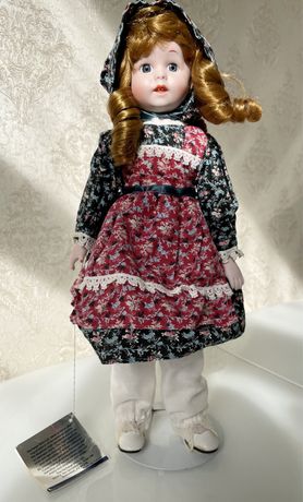 Порцеляновая кукла фарфоровая