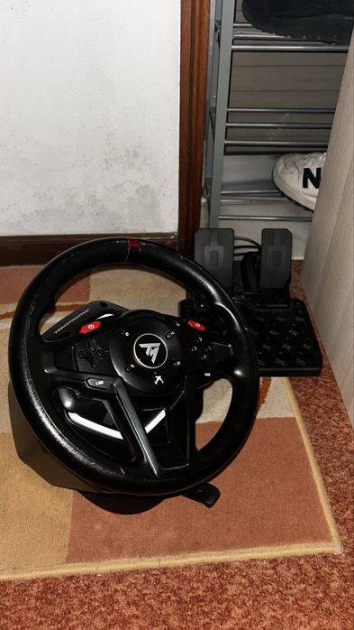 Volante Thurstmaster T128 usado 5 vezes (negociavél)