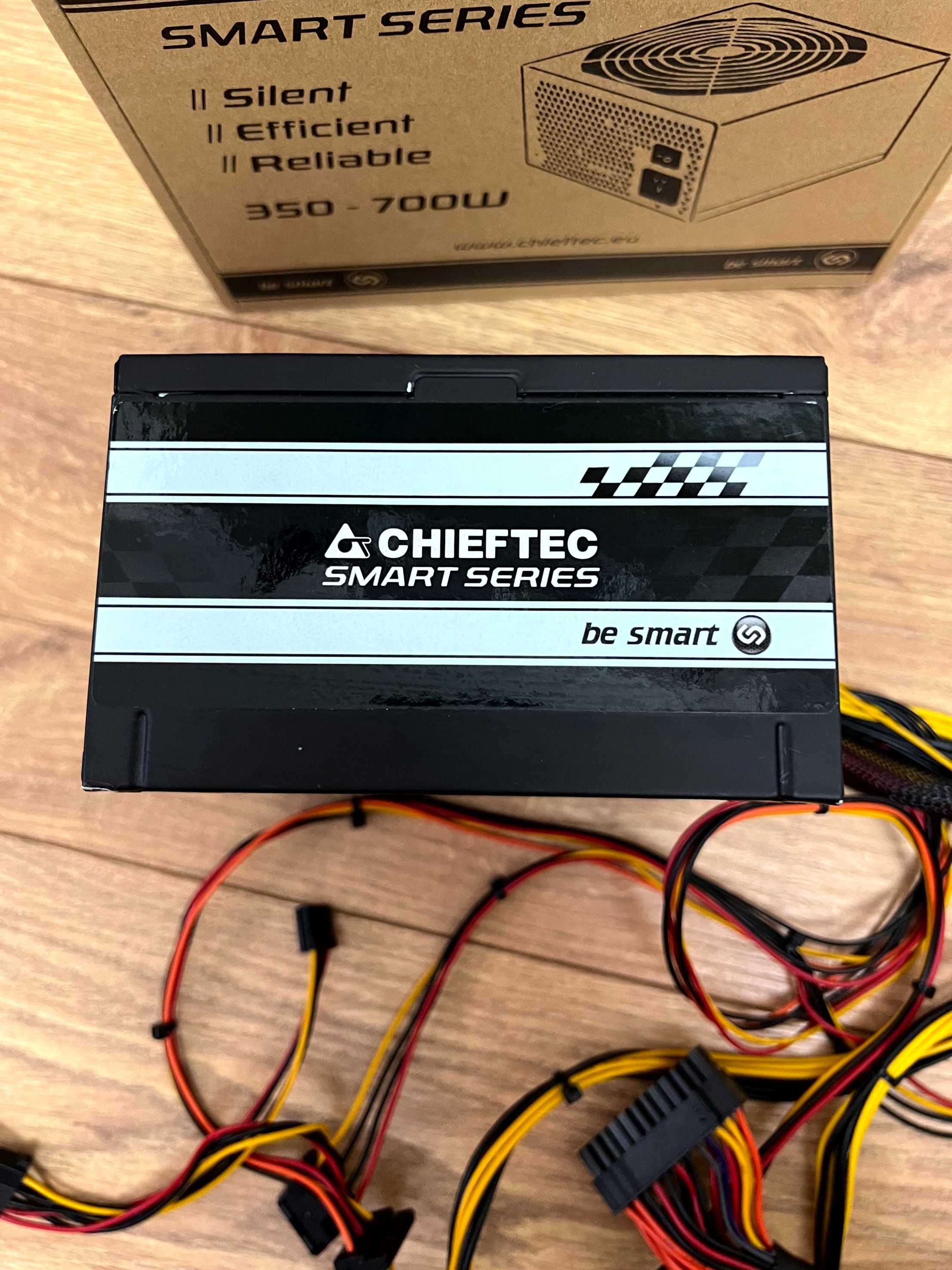 Блок живлення Chieftec GPS-600A8 600W