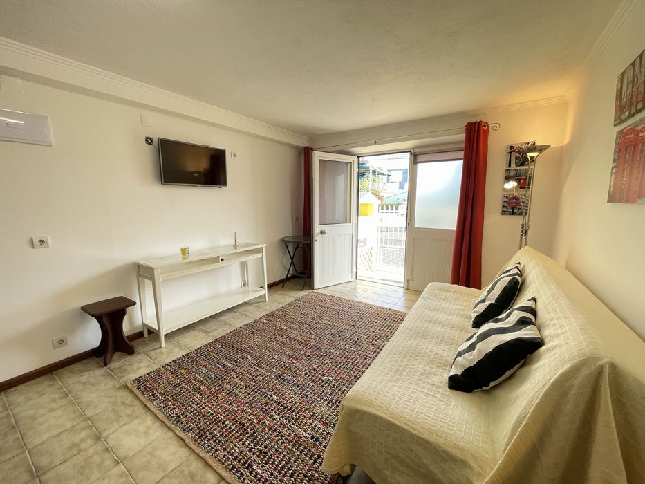 Apartamento R/C T1 Amoreira