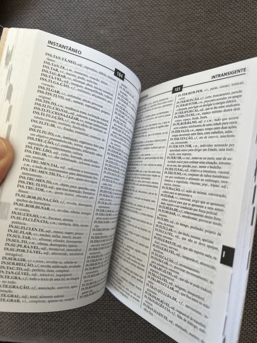 Dicionario escolar mini de lingua portuguesa