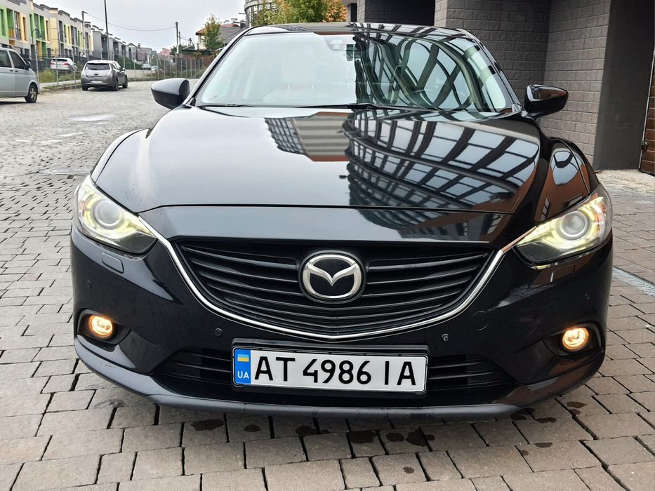 Mazda 6 2012 року