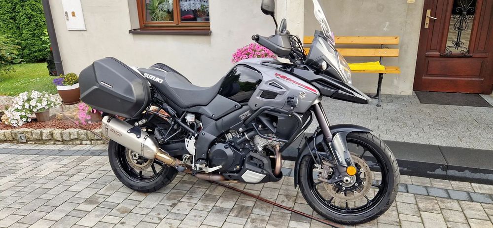 Suzuki V-STROM Dl 1000 Abs 25 tys km Niemcy bezwypadkowy Raty