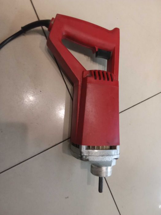 Wibrator do betonu Zipper 800 W 4000 obr./min