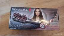 Szczotka do prostowania włosów firmy Remington Keratin Protect.