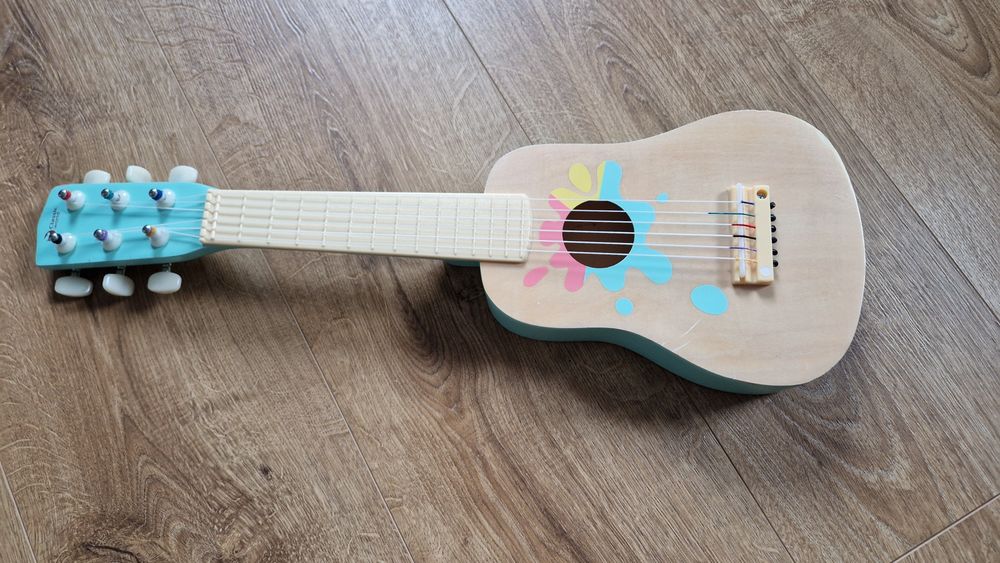 Gitara dla dzieci drewniana sprawna