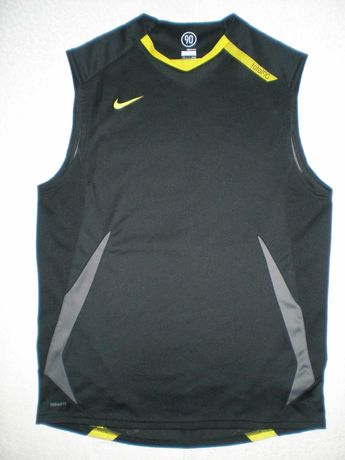 Nike Fit dry футболка оригинал M р.48-52 черного цвета
