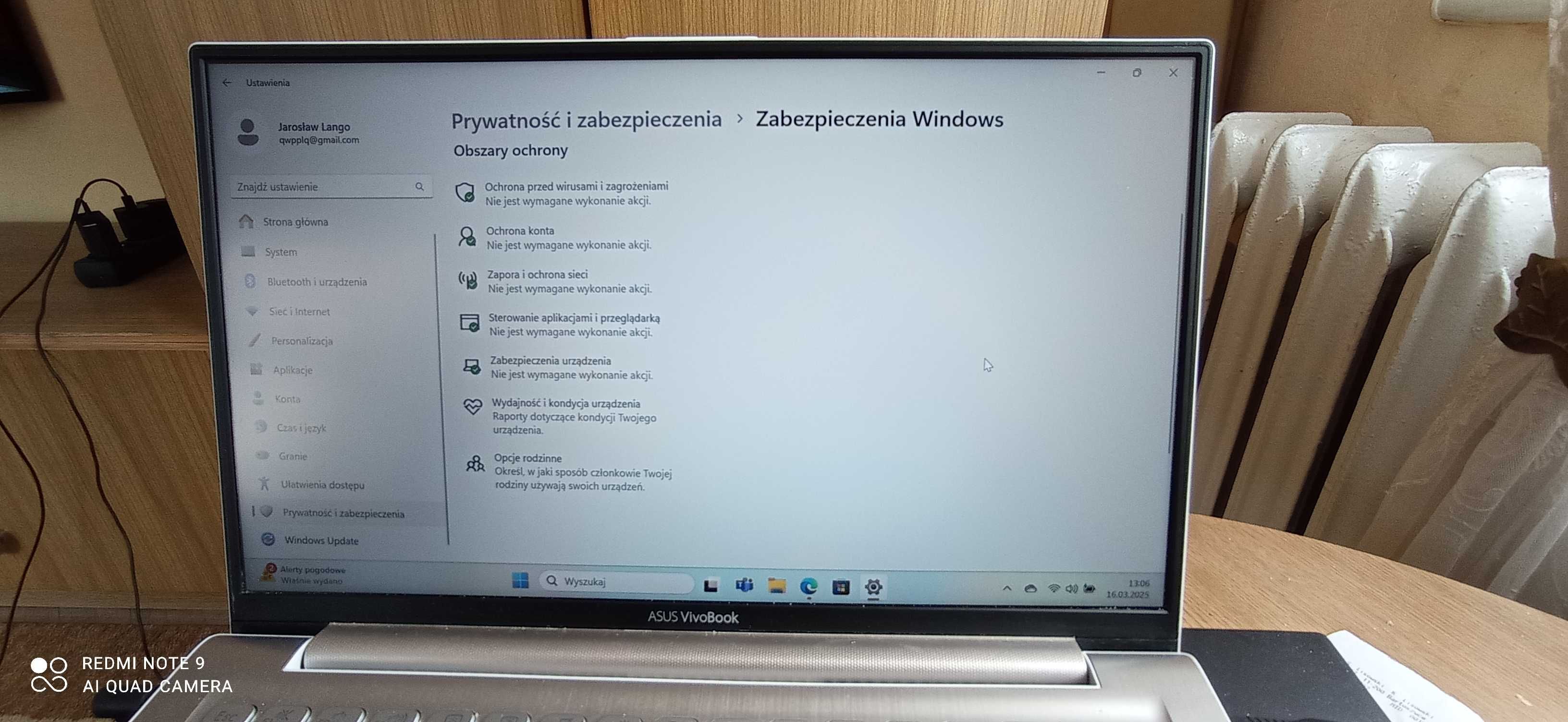 ASUS VivoBook S13 S330UA