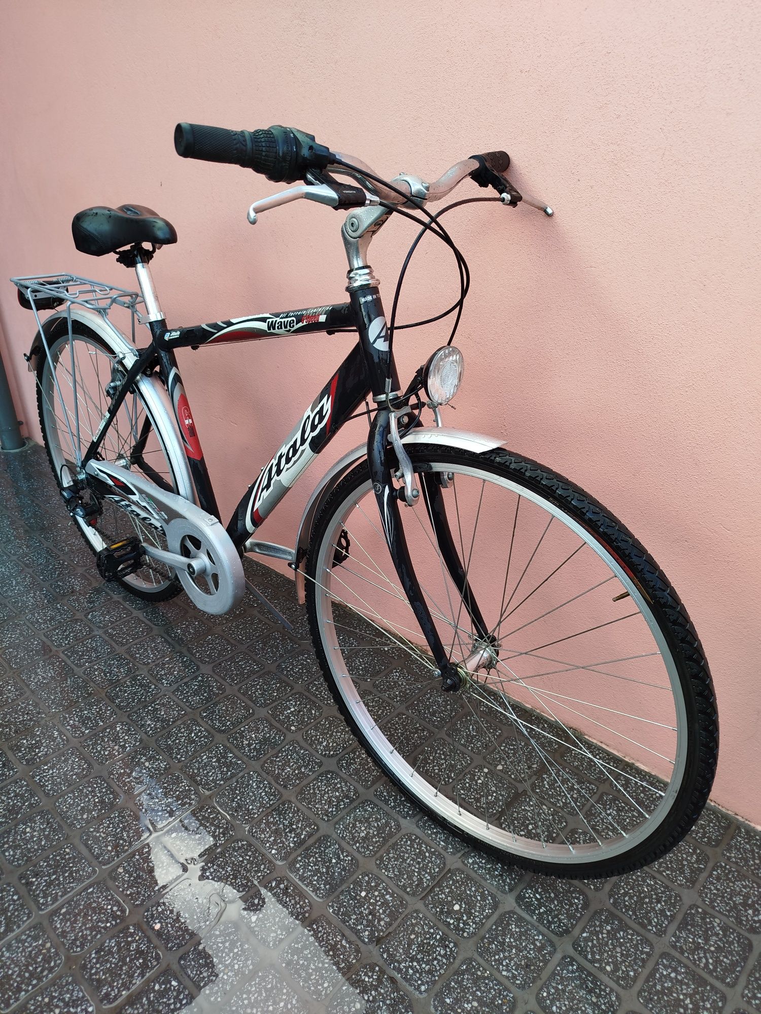 Bicicleta Cidade/Trekking ATALA Alumínio  28"/700c - COMO NOVA