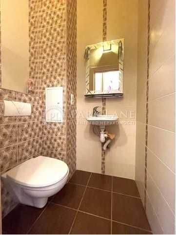 Оболонська Набережна, 3. Оазис. Оболонські Липки