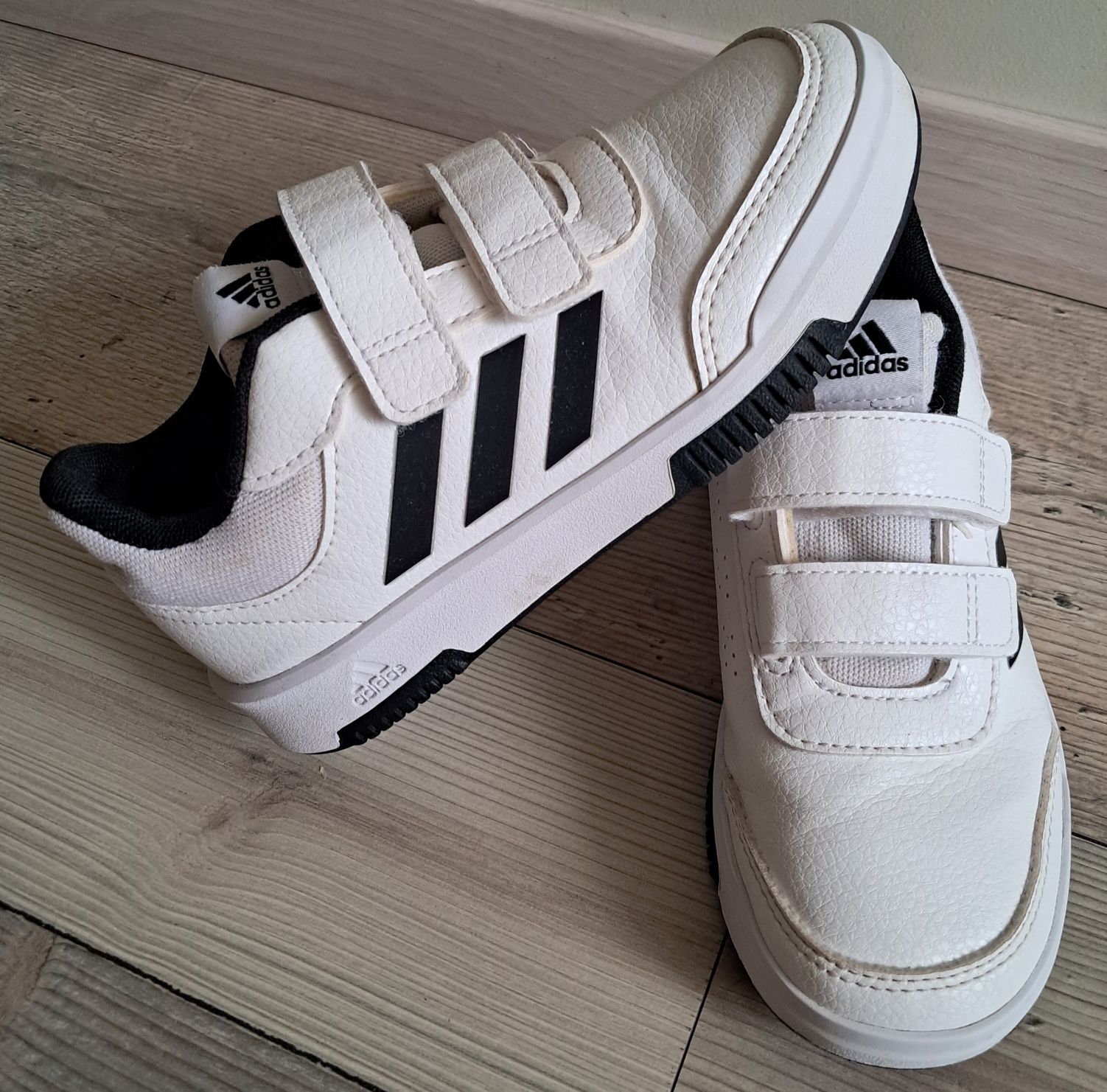 Кросівки Adidas Tensaur Hook and Loop (р.31,5)