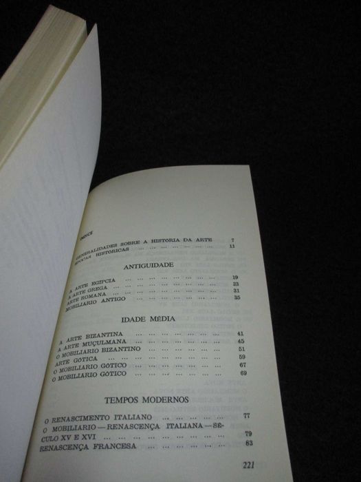 Livro ABC dos Estilos da Arquitectura ao Mobiliário