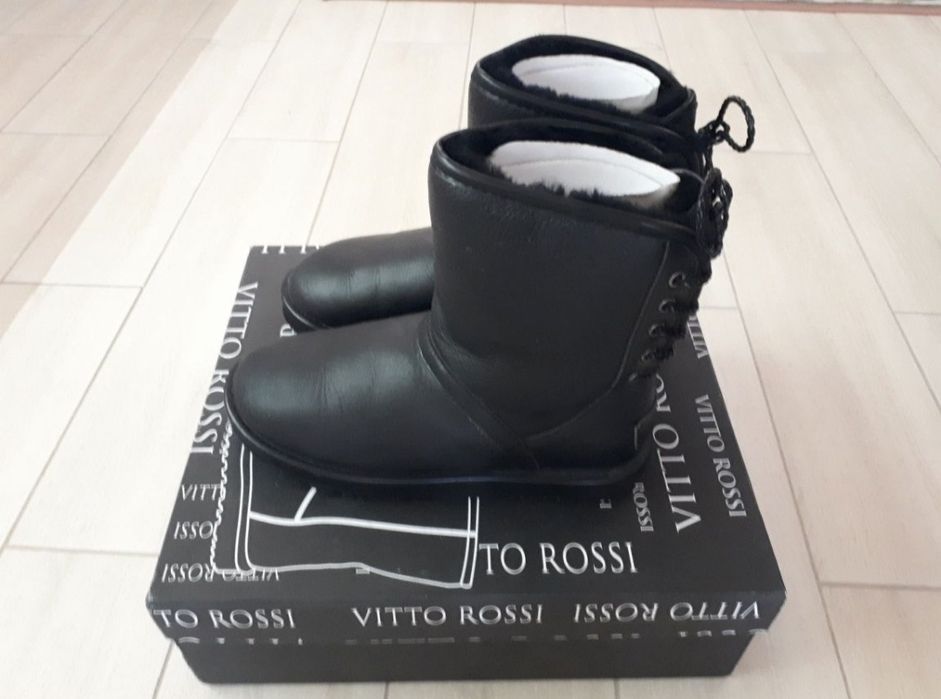 Уггі теплі і зручні Vitto Rossi