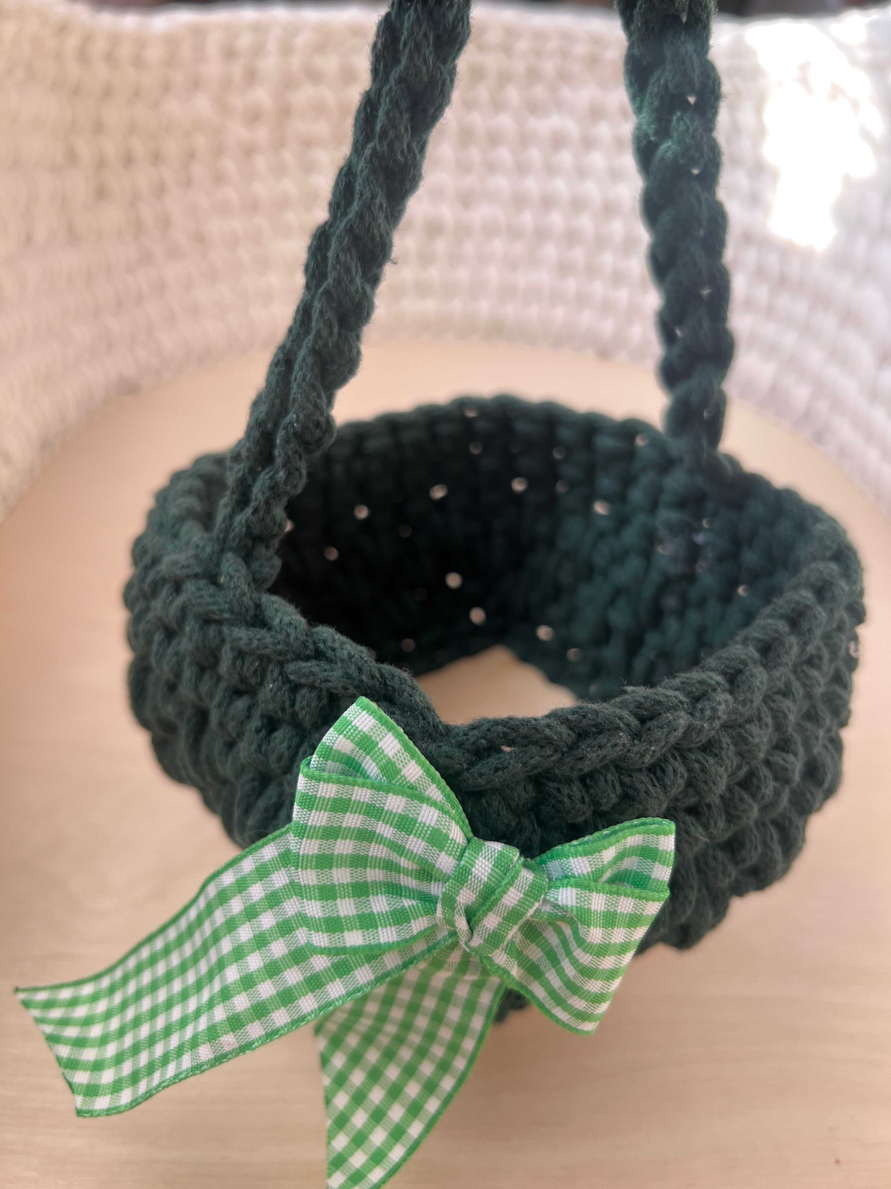 Wielkanocny wiosenny koszyczek ze sznurka, ciemna zieleń, handmade