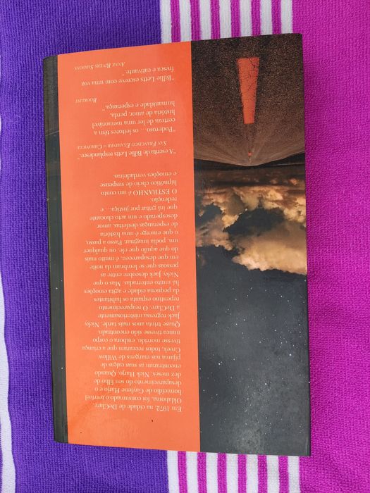 Livro: O estranho (Billie Letts)