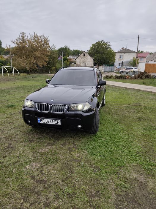 Продам BMW X3 у відмінному стані!