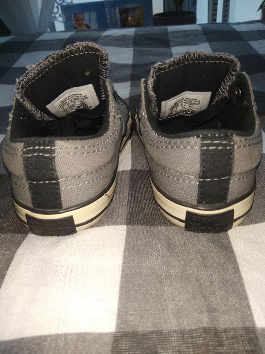 Trampeczki Converse 23