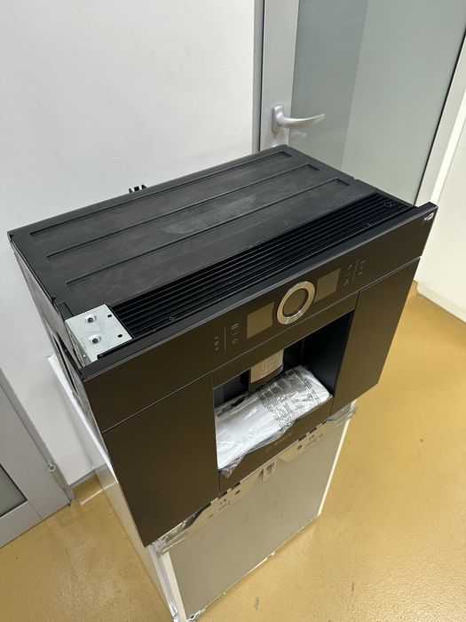 BOSCH CTL636EB6 ekspres ciśnieniowy do zabudowy WiFi
