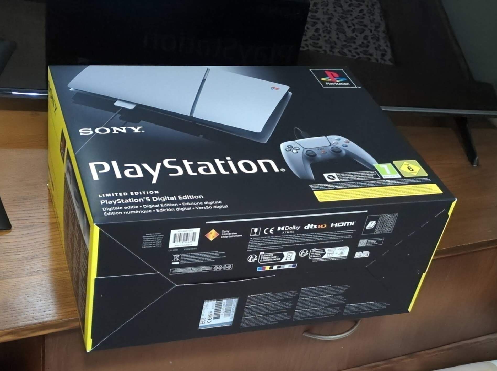 Playstation 5 (PS5) 30th anniversary collection Edição Limitada