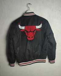 бомбер микропуховик salewa  chicago bulls