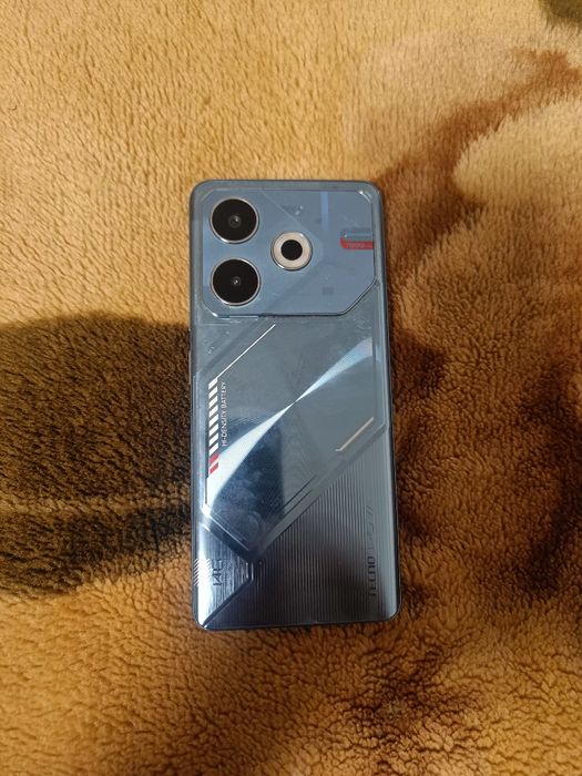 Телефон Techo pova 6 neo 256gb