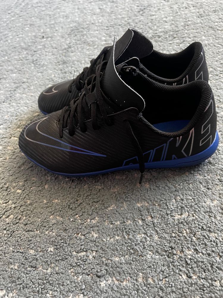 Chuteira society Vapor 15