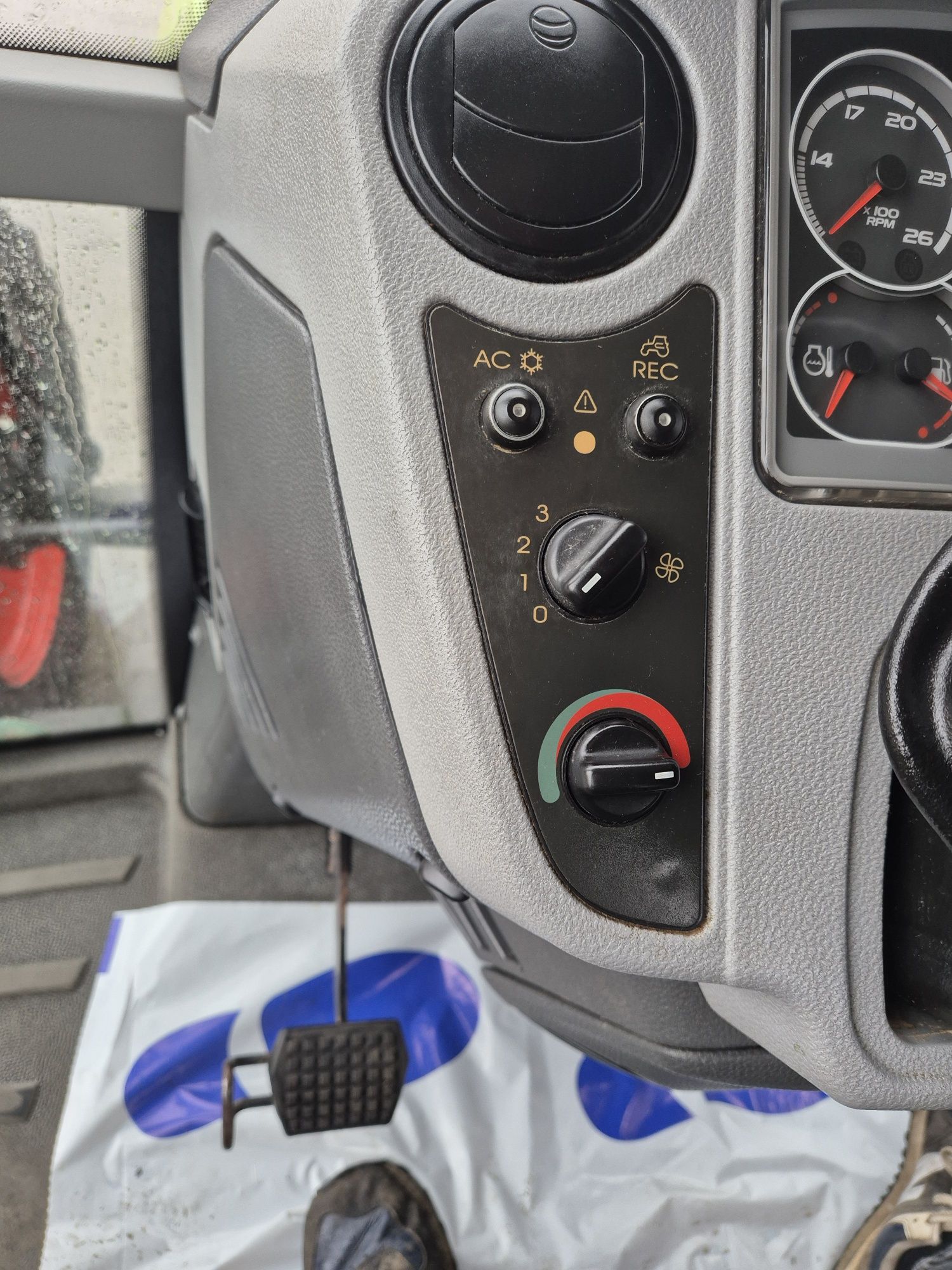 Traktor Claas Arion 510
