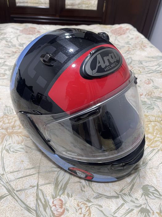 Capacete Arai Quantic