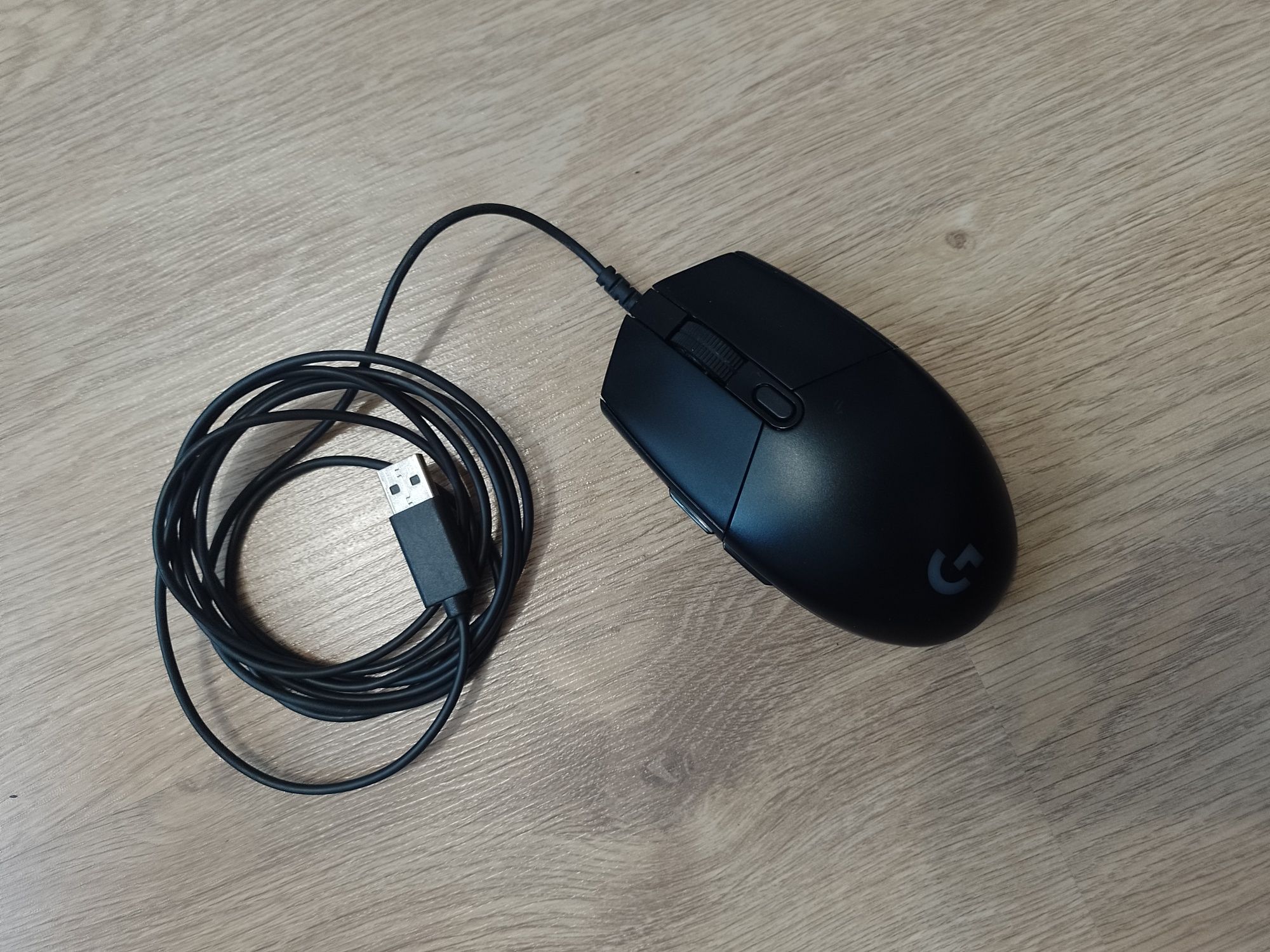 Logitech G102 LIGHTSYNC przewodowa