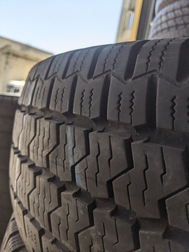 235/65R16C Continental 20рік