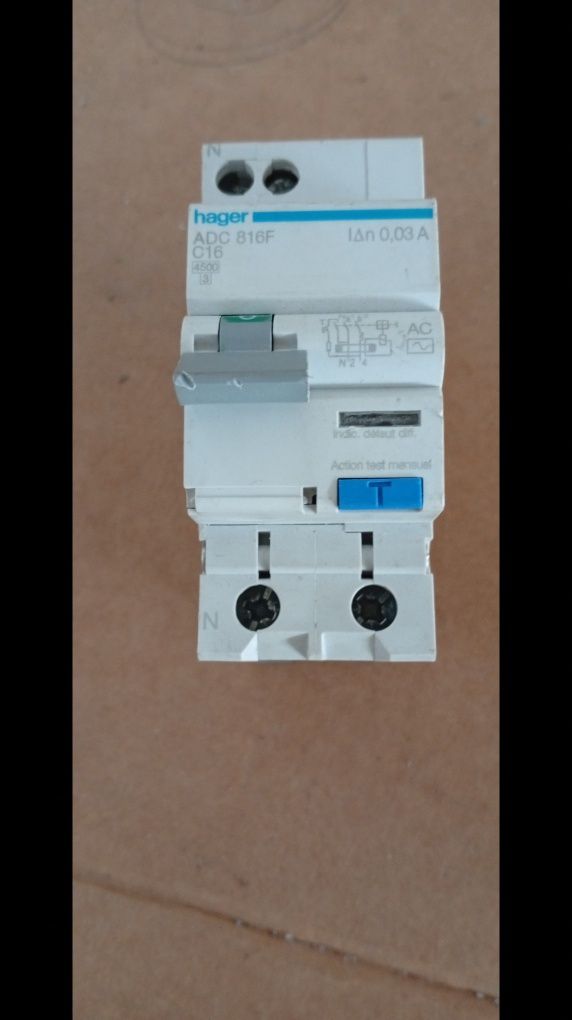 Material elétrico