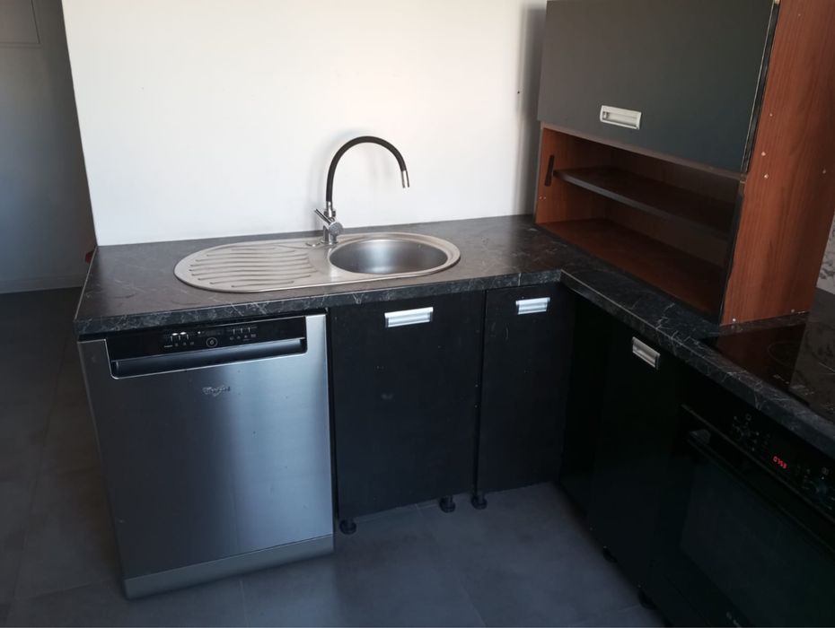 Meble kuchenne ze sprzetem