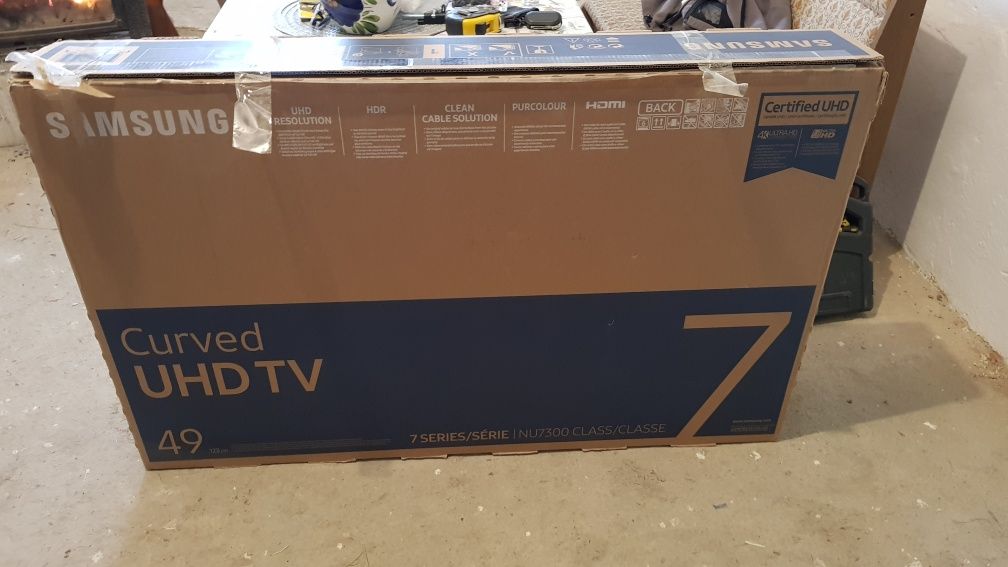 Samsung 49 cali  Curved Smart TV 4K  Wersja 7