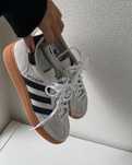 Aluminum\Handball\adidas\nowy UnisexTrampki.39