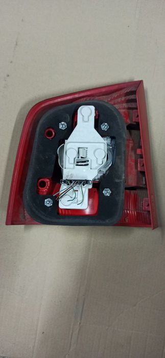 Фари задні Skoda Ocatvia a5 універсал