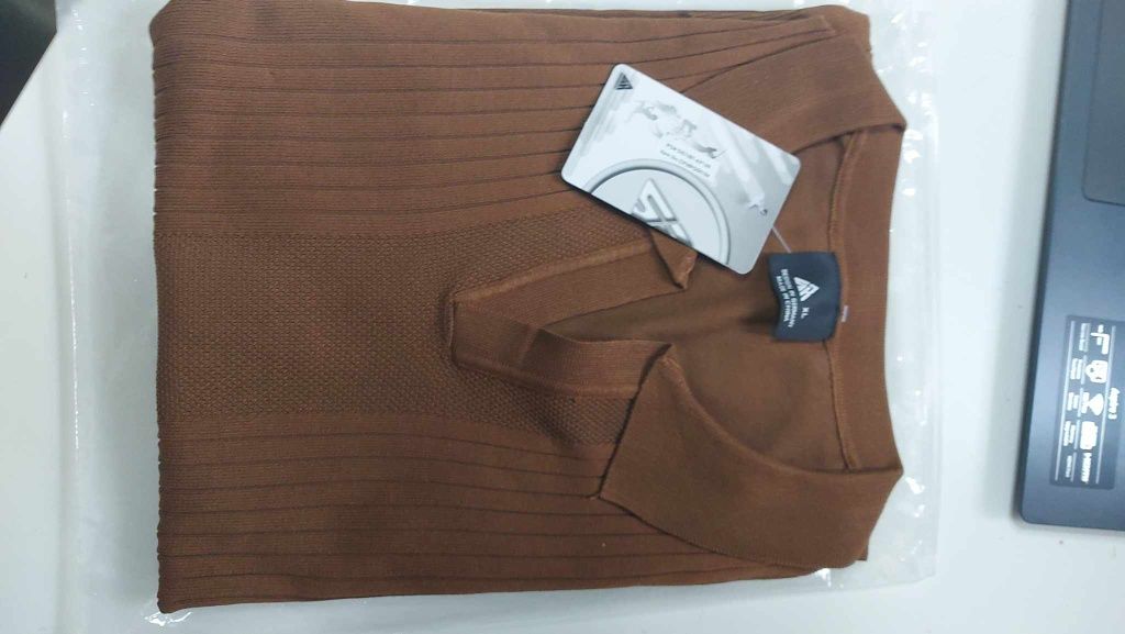 Męska koszulka Polo brązowa  bardzo wygodna i elastyczna Rozmiar 2xl