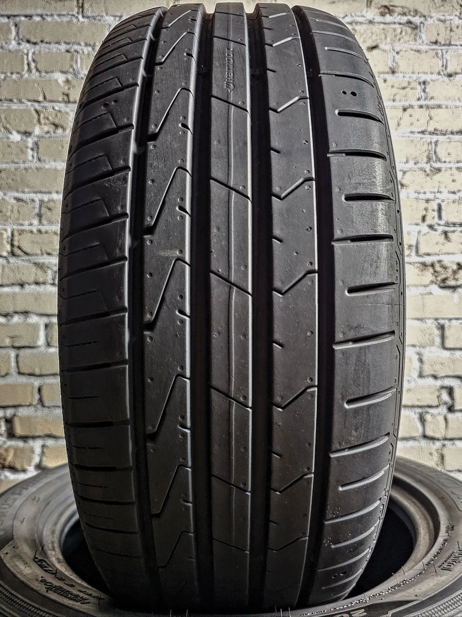 Нові 205/55r16 HANKOOK | 8mm | 2020 | Hungary | Преміум шини | Ідеал