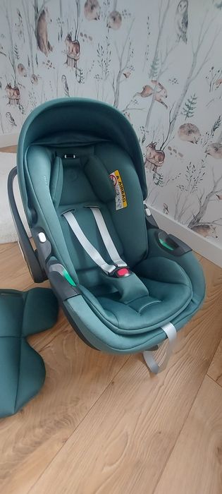 Maxi-Cosi Pebble 360 PRO fotelik samochodowy 0-13 kg / Essential Green